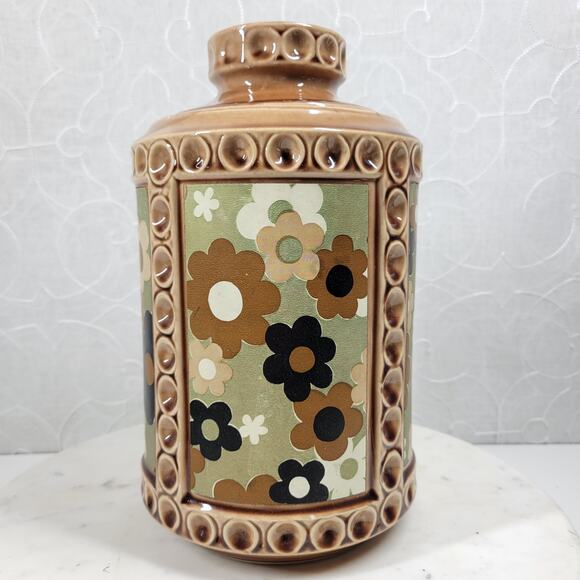 VTG McCoy USA Pottery Canister 10" Tan Green Ditsy Floral Daisy Ceramic Jar - Picture 1 of 16
